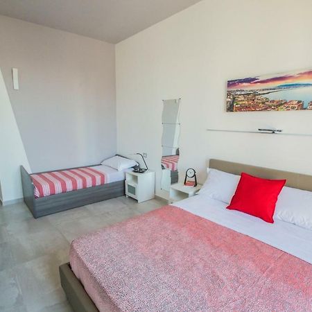 Bayard101 Bed & Breakfast เนเปิลส์ ภายนอก รูปภาพ