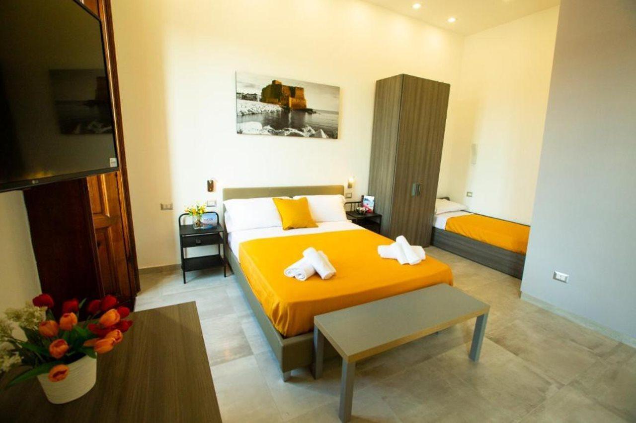 Bayard101 Bed & Breakfast เนเปิลส์ ภายนอก รูปภาพ