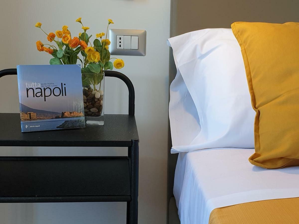 Bayard101 Bed & Breakfast เนเปิลส์ ภายนอก รูปภาพ